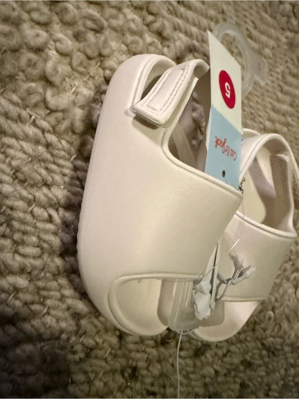 Cat & Jack White Sandals with Hook-and-Loop Strap 5t 5c gender, neutral nwt